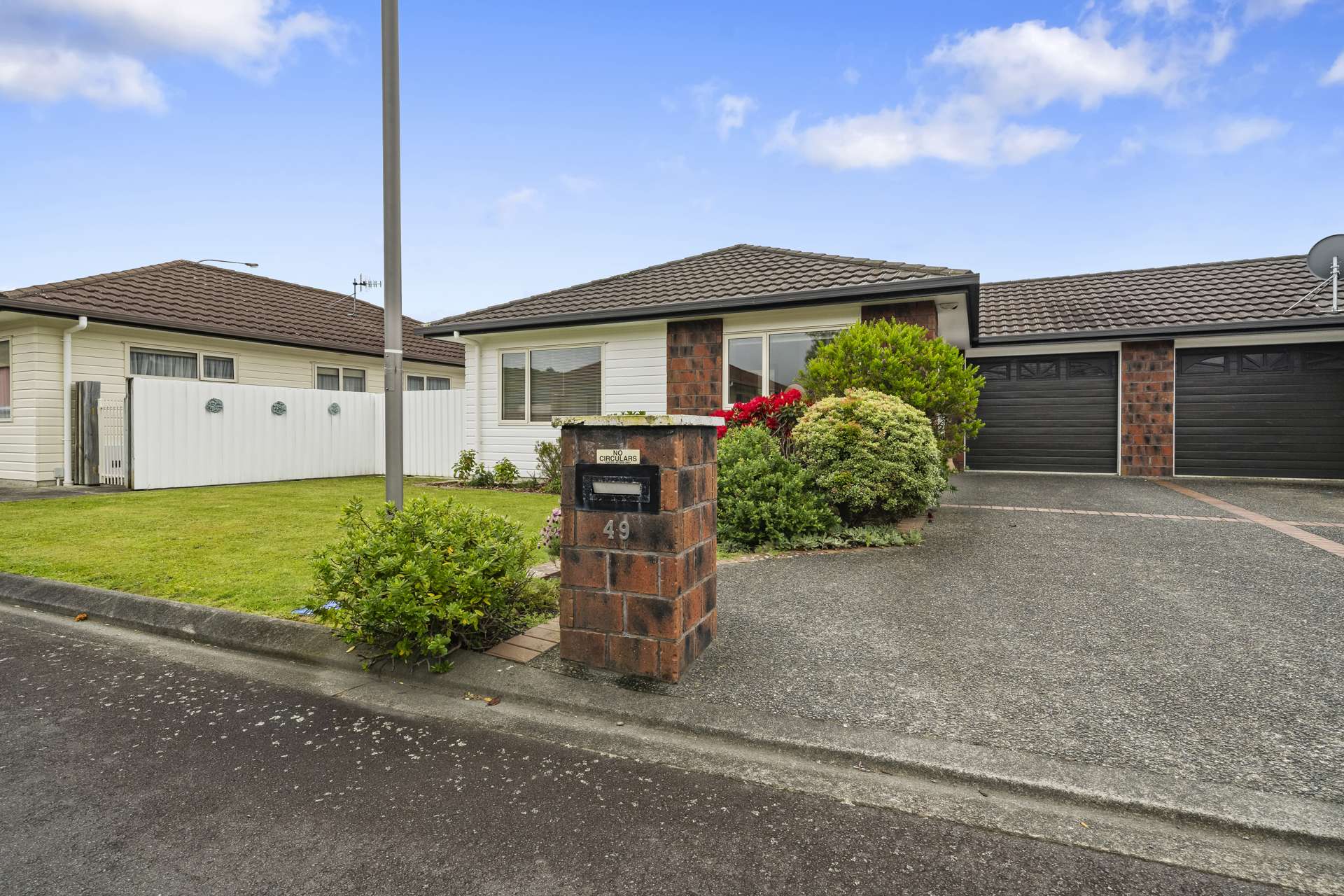 49 Woodland Mews Wainuiomata_0