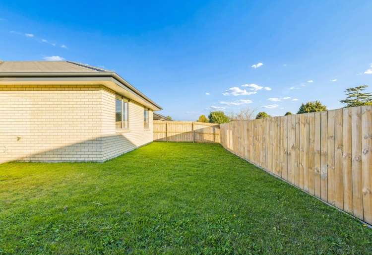 11 Captain Mitchell Drive Papakura_12