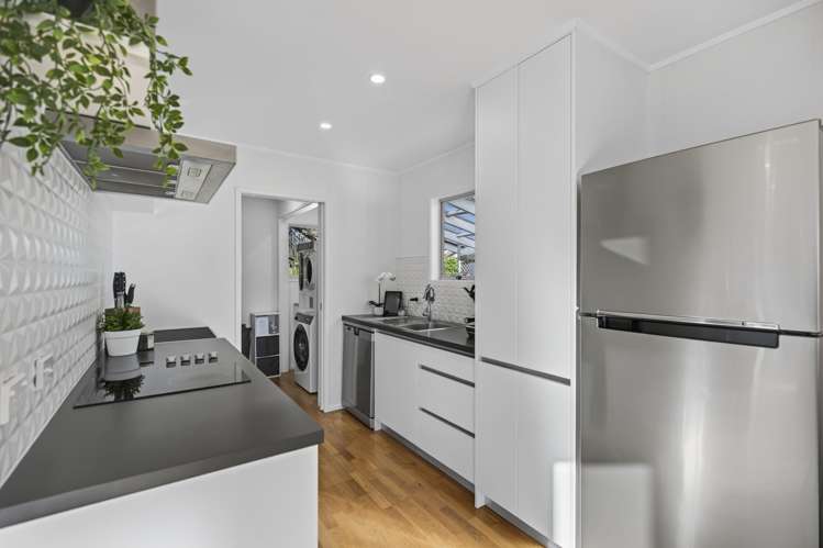 21 Heaphy Street Westown_16