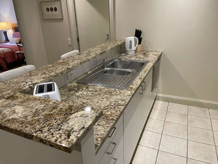 1106/22 Nelson Street Auckland Central_7