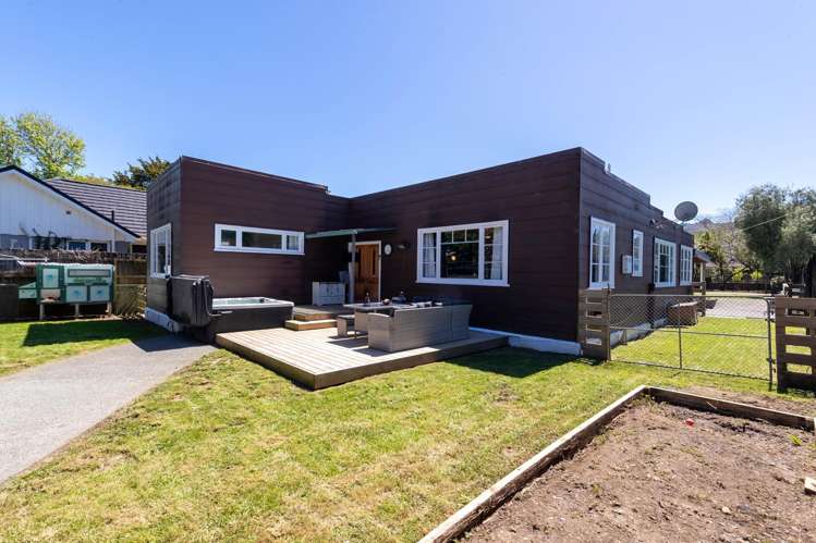 981 Fergusson Drive Ebdentown_25