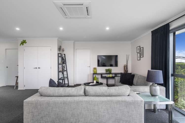 18 Vista Close_5