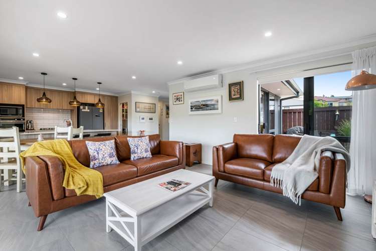 13 Porokaiwhiri Avenue Helensville_16