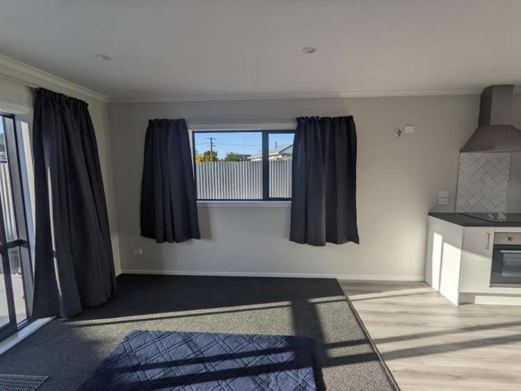  A/2 Miro Street Levin_5