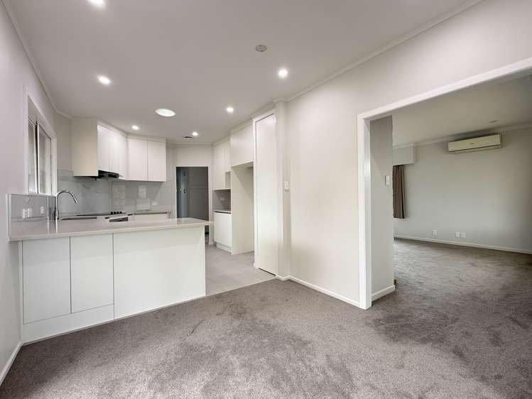 186 Rangatira Road Beach Haven_11