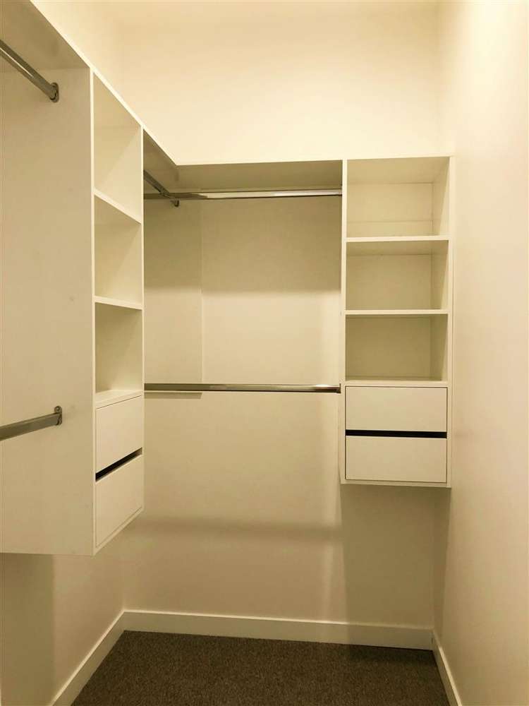 7 Yellow Pear Lane Drury_16