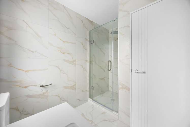 121 Otuwairoa Esplanade Papakura_20