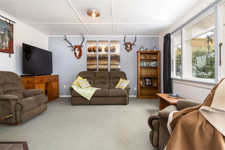 196 Maxwell Road Redwoodtown_4