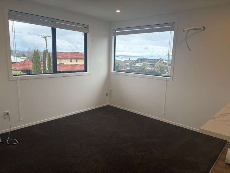 18 Mere Road Taupo_4