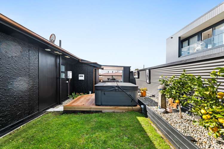 482 Devon Street East Strandon_12