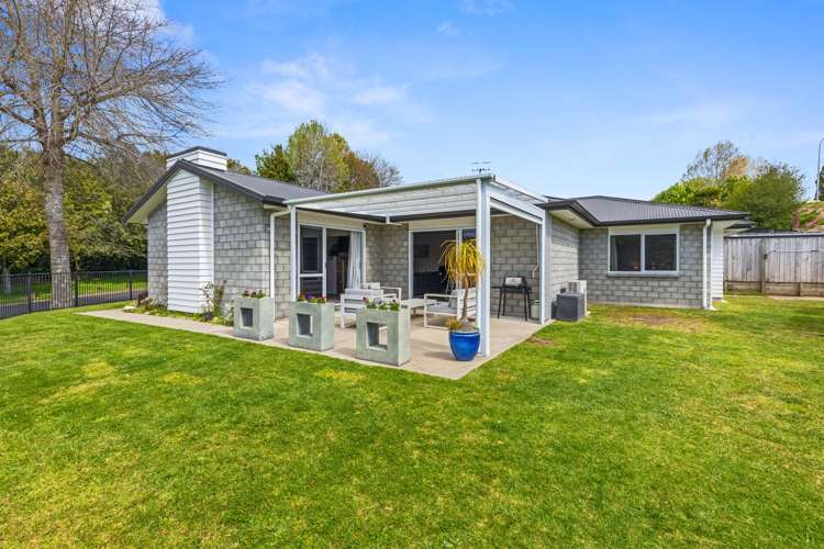 14 Peter Burke Way_3