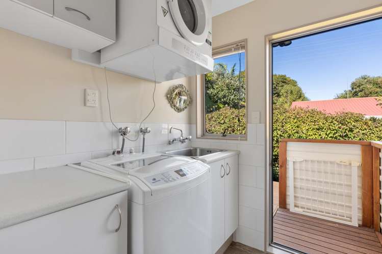 10 Poike Road Hairini_39