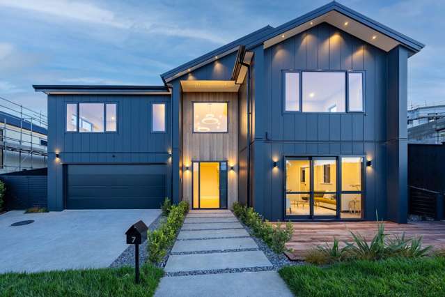 ELEGANCE & CHARM IN ARA HILLS