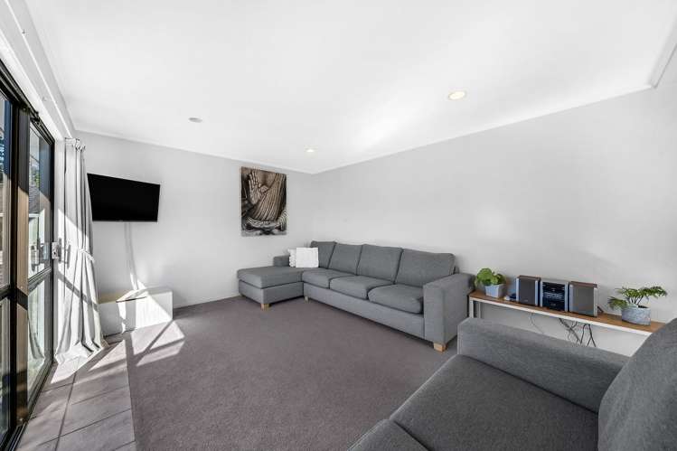 11 Sheralee Place Bucklands Beach_11