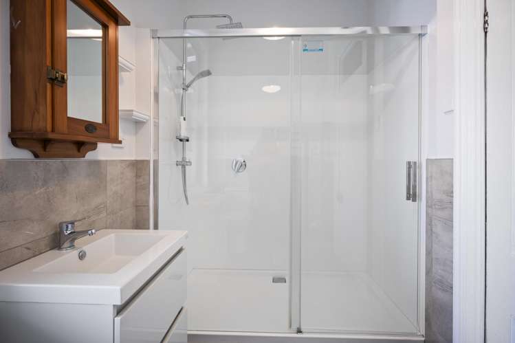 75 Sandon Road Feilding_21