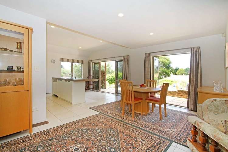 24 Fingal Way Gulf Harbour_10
