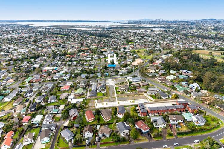 101 & 103 Awaroa Road and 9 & 11 Sunhill Road Sunnyvale_8