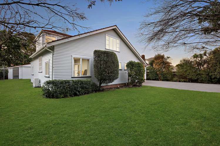 19 Atarangi Road Greenlane_14