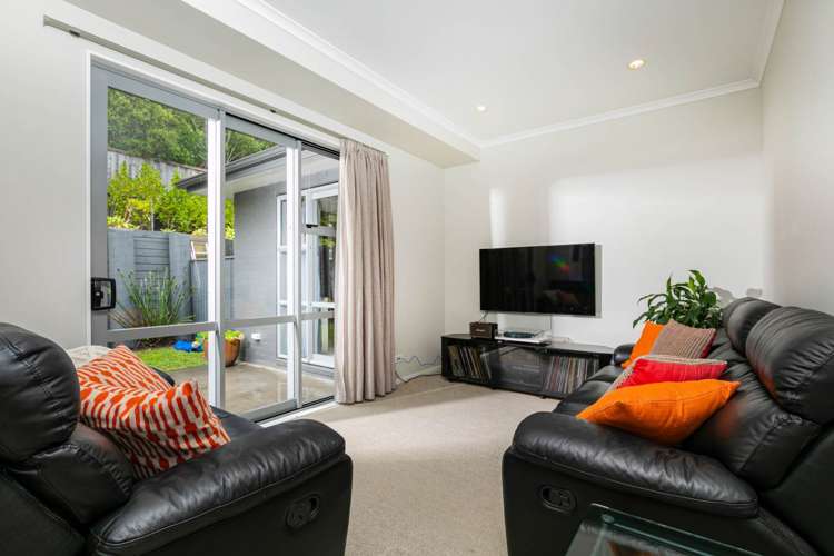 39 Mackay Drive Greenhithe_8
