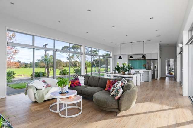 1 Charteris Rise Riverdale_3