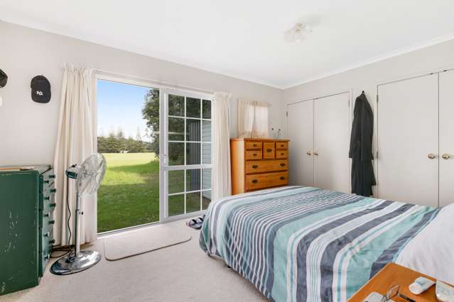 12 Centreway Road Orewa_4