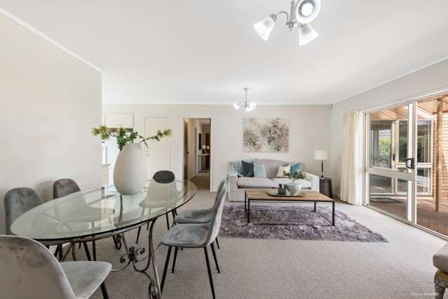 6 Crescent Hills Court Northpark_4