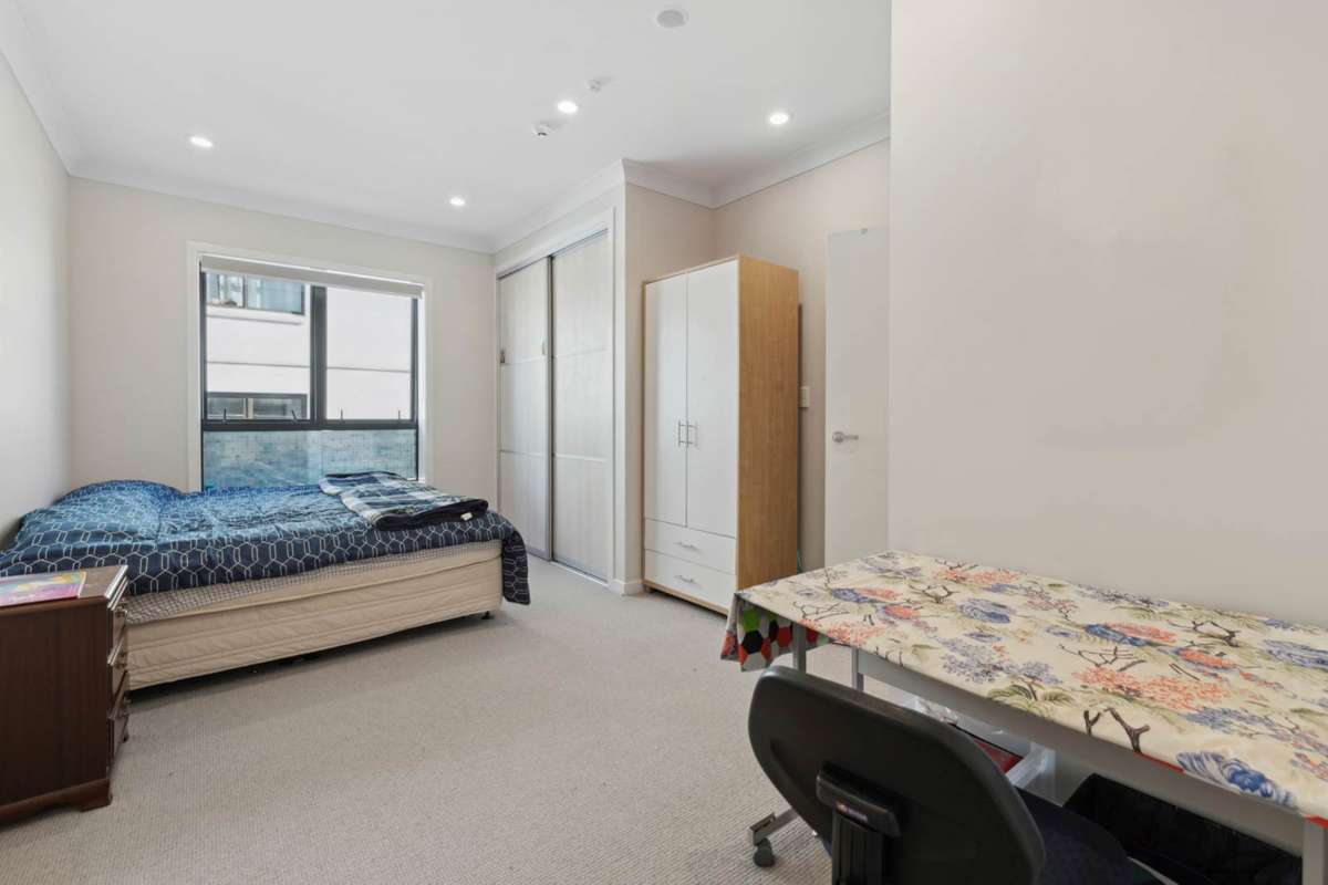 203-2 Gracechurch Drive_3