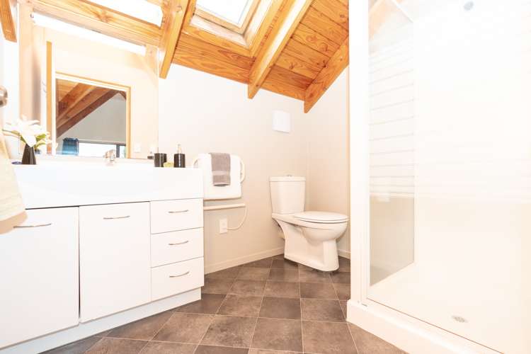 59a Tuhikaramea Road Dinsdale_22