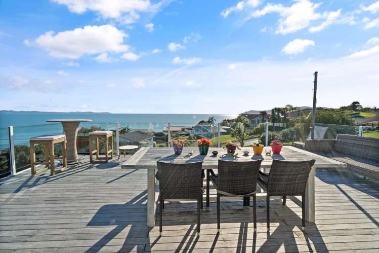 43 Seaview Road Cable Bay_24