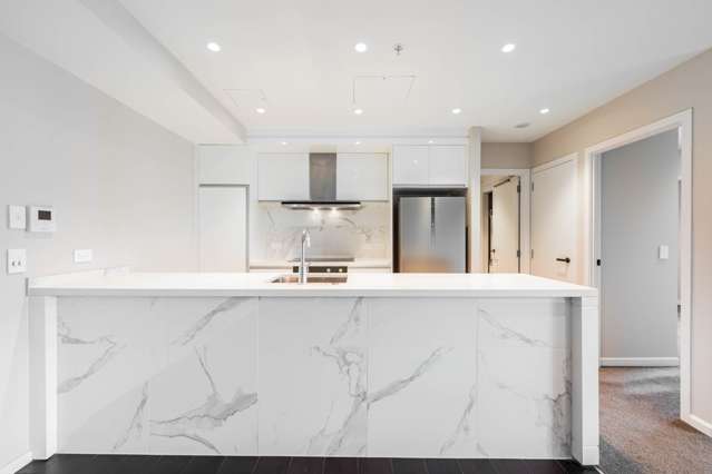 703/47 Beach Road Auckland Central_3