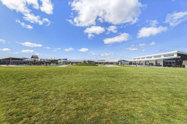 8 Tauhinu Place Papamoa_11