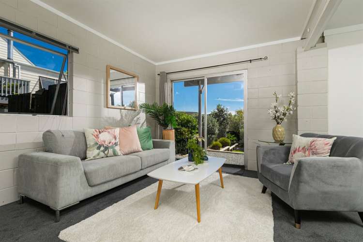 7 Seabar Place Glen Eden_20