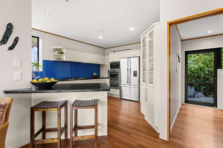 16A Churchill Drive Taradale_14