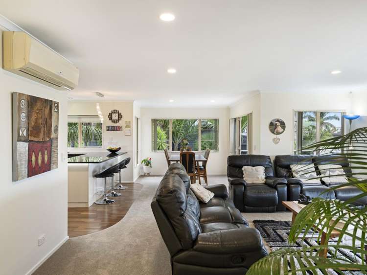 8 Tui Brae Beachlands_10