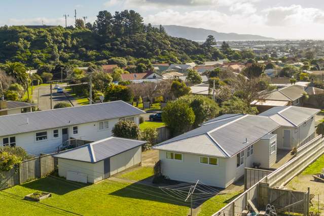 46 Kaitawa Crescent Paraparaumu_1