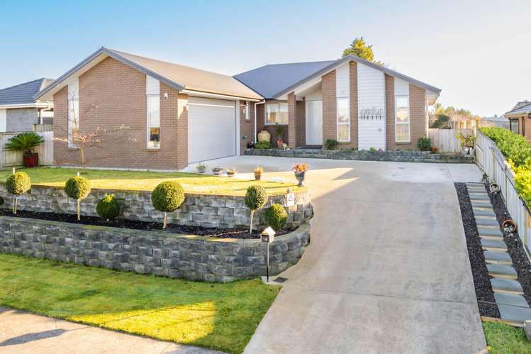 16 Carlingford Rise Dinsdale_26