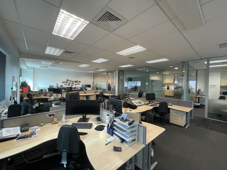 435 Khyber Pass Road Newmarket_4