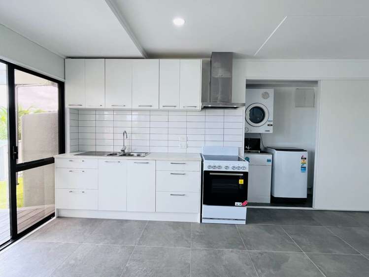 1022 Whangaparaoa Road Tindalls Beach_23