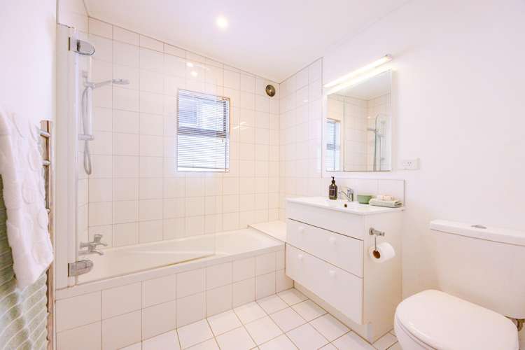 11 Ferguson Avenue Westshore_10