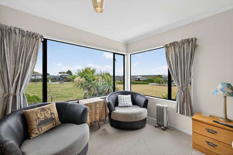 2/7 Crofts Lane Parklands_17