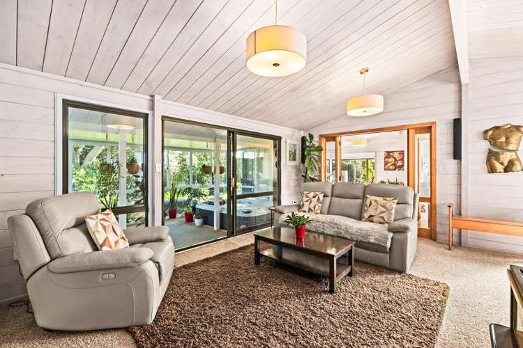 37 Grassmere Road Meeanee_16
