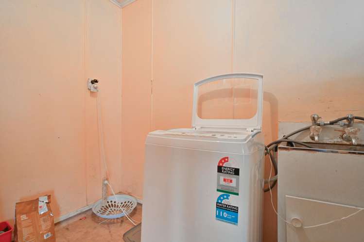 301 Ruru Place Camberley_10