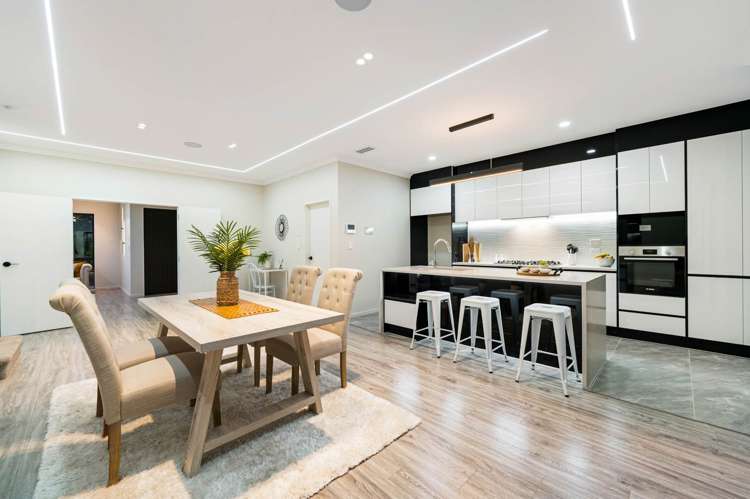 73 Koromeke Street Flat Bush_6