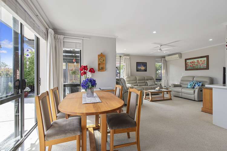 4 Parkside Drive Huntington_5