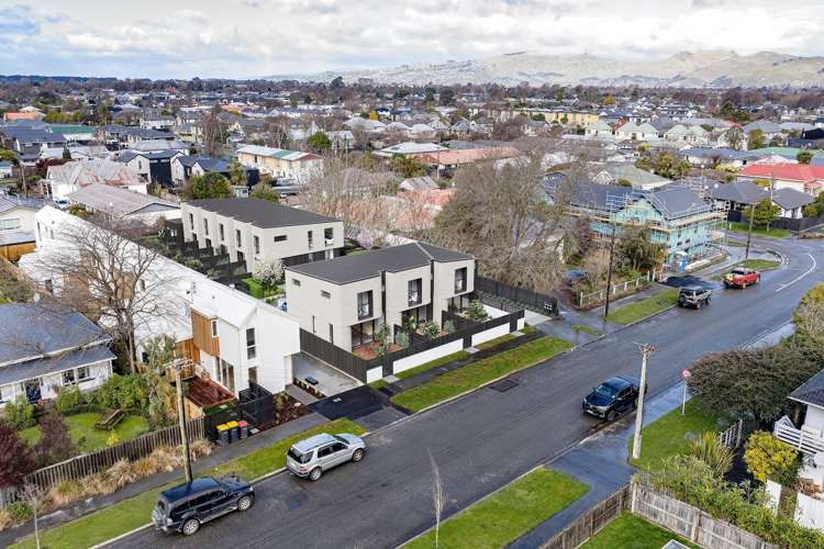 94 Geraldine Street Edgeware_5