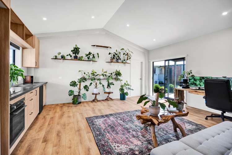 21 Carthew Street Okato_22