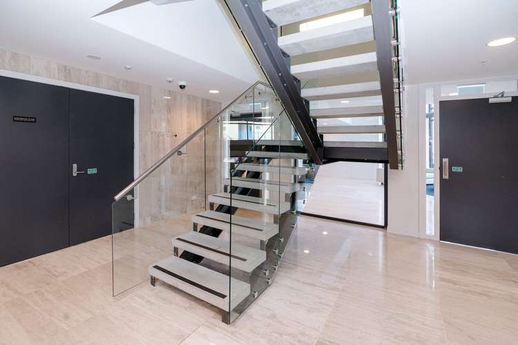 605/10 Lion Place Epsom_22