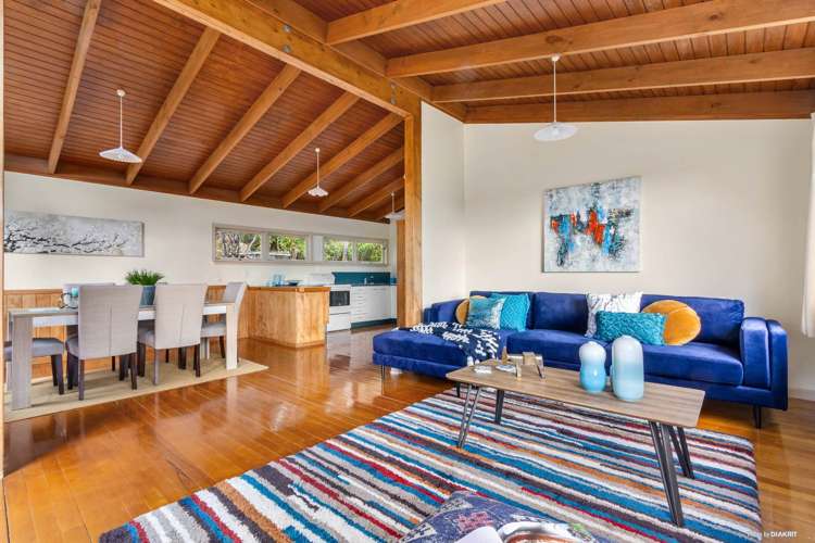 200 Scenic Drive Titirangi_10