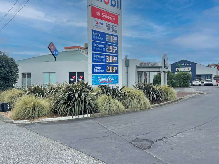 Unit 14/2 Bay Street Red Beach_3