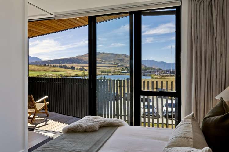 110 Clubhouse Lane, 172 Maori Jack Road Jacks Point_9